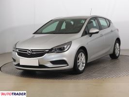 Opel Astra 2017 1.4 123 KM