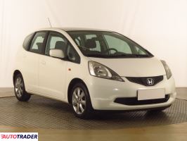 Honda Jazz 2009 1.2 88 KM