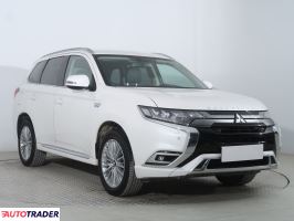 Mitsubishi Outlander 2020 2.4 221 KM Mitsubishi Outlander 2020 2.4 221 KM