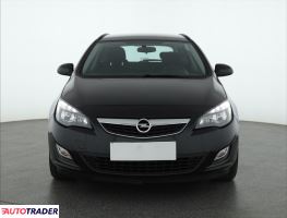 Opel Astra 2012 1.7 108 KM