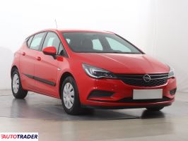 Opel Astra 2018 1.4 99 KM