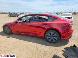 Tesla Model 3 2025