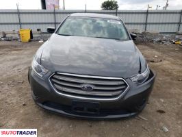 Ford Taurus 2019 3