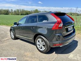 Volvo XC60 2017 2.4 190 KM