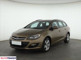 Opel Astra 2014 1.7 128 KM