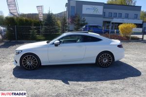 Mercedes C-klasa 2016 2.0 184 KM