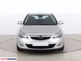 Opel Astra 2010 1.6 113 KM