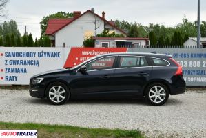 Volvo V60 2017 2.0 150 KM