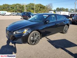 Nissan Altima - zobacz ofertę