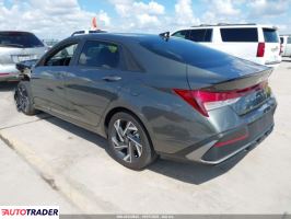 Hyundai Elantra 2025 2