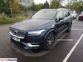 Volvo XC90 2022 2.0 235 KM