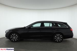 Mercedes E-klasa 2021 2.0 301 KM