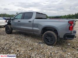 Chevrolet Silverado 2019 4