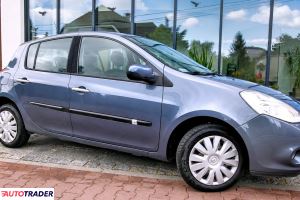 Renault Clio 2010 1.1 75 KM