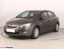 Opel Astra 2012 1.4 118 KM