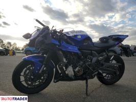 Yamaha YZF 2024