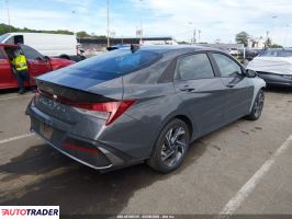 Hyundai Elantra 2025 2