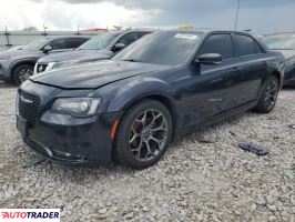 Chrysler 300C 2018 3