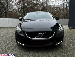 Volvo V40 2016 2.0 120 KM