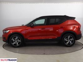 Volvo XC40 2022 1.5 160 KM