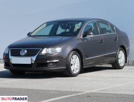 Volkswagen Passat 2007 2.0 197 KM