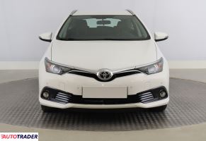 Toyota Auris 2015 1.6 130 KM