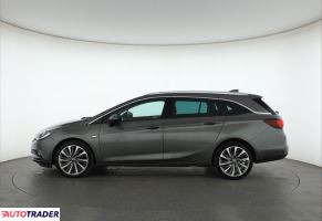 Opel Astra 2018 1.6 134 KM