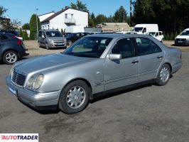 Mercedes E-klasa 1996 2.9 129 KM Mercedes E-klasa 1996 2.9 129 KM