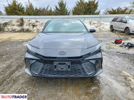 Toyota Camry 2025 2