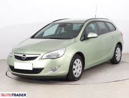 Opel Astra 2011 1.6 113 KM Opel Astra 2011 1.6 113 KM