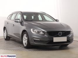 Volvo V60 2018 2.0 147 KM
