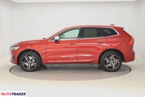 Volvo XC60 2018 2.0 305 KM