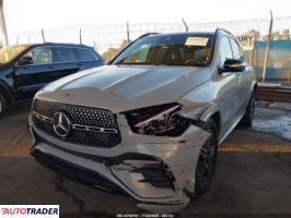 Mercedes GL 2025 3