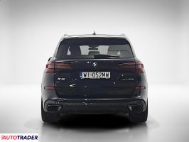 BMW X5 2023 3.0 394 KM