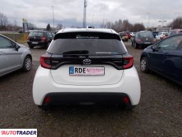 Toyota Yaris 2021 1.5 92 KM