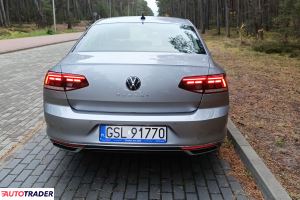 Volkswagen Passat 2020 2.0 150 KM
