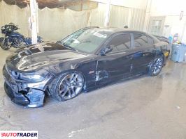 Dodge Charger 2020 6
