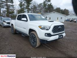 Toyota Tacoma - zobacz ofertę