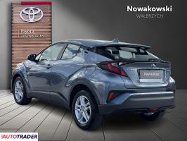 Toyota C-HR 2023 1.8 122 KM