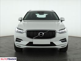 Volvo XC60 2020 2.0 194 KM