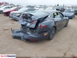 Tesla Model S 2020 Tesla Model S 2020