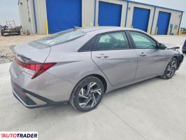 Hyundai Elantra 2025 2
