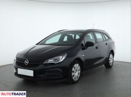 Opel Astra 2018 1.6 108 KM