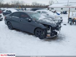 Hyundai Elantra - zobacz ofertę