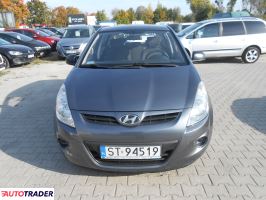 Hyundai i20 2010 1.2 78 KM