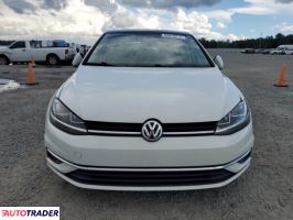 Volkswagen Golf 2021 1