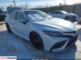 Toyota Camry - zobacz ofertę