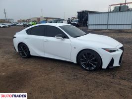 Lexus IS 2024 3