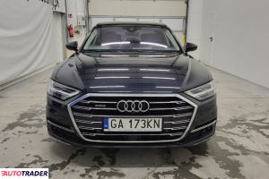 Audi A8 2021 3.0 286 KM