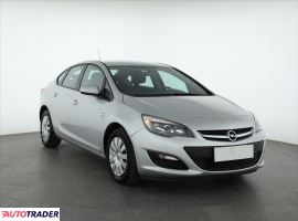 Opel Astra 2013 1.6 113 KM